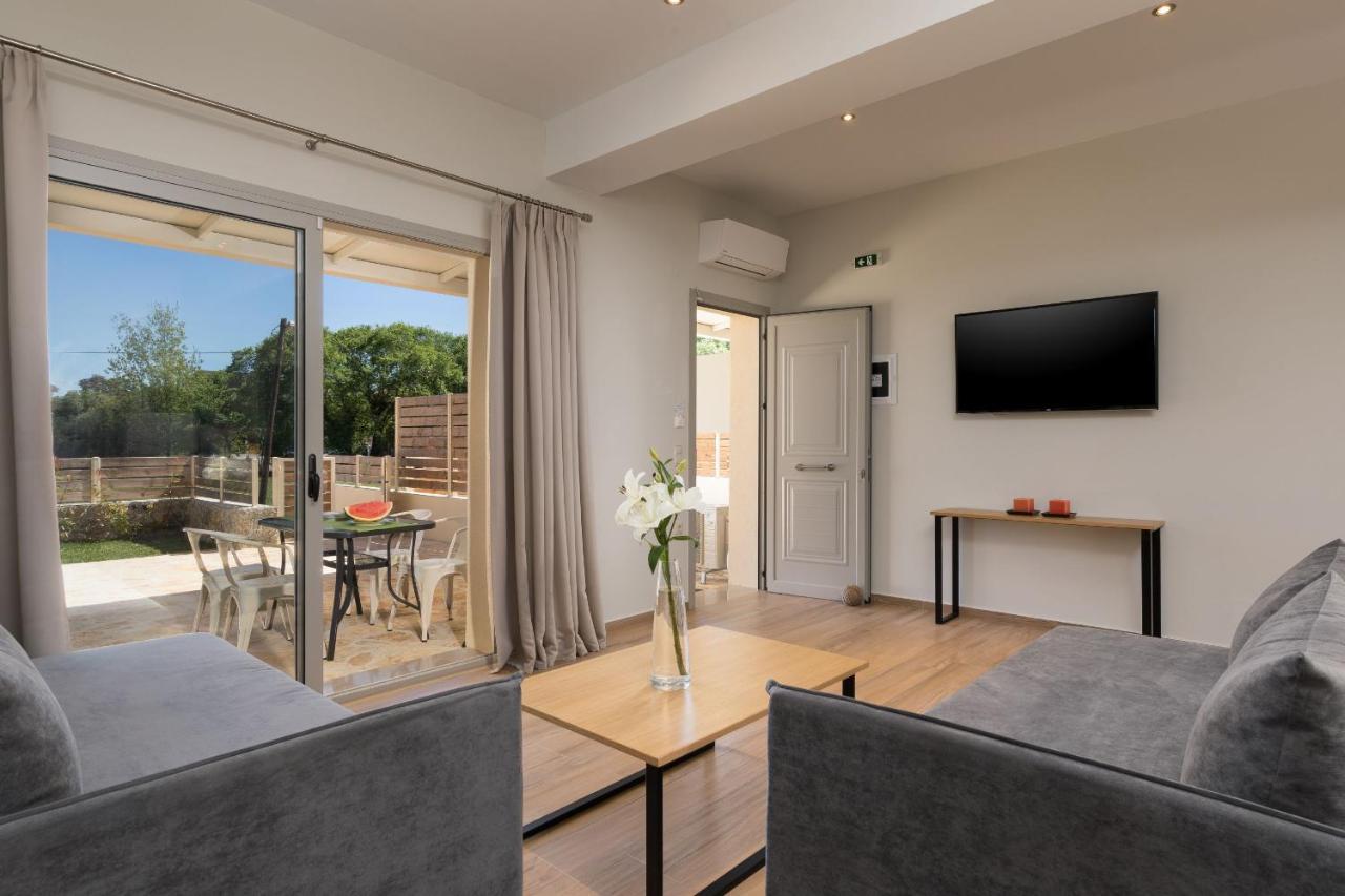 Senses Suites Dassia  Ngoại thất bức ảnh